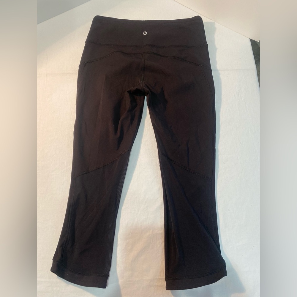 Lululemon Mesh Cropped Leggings